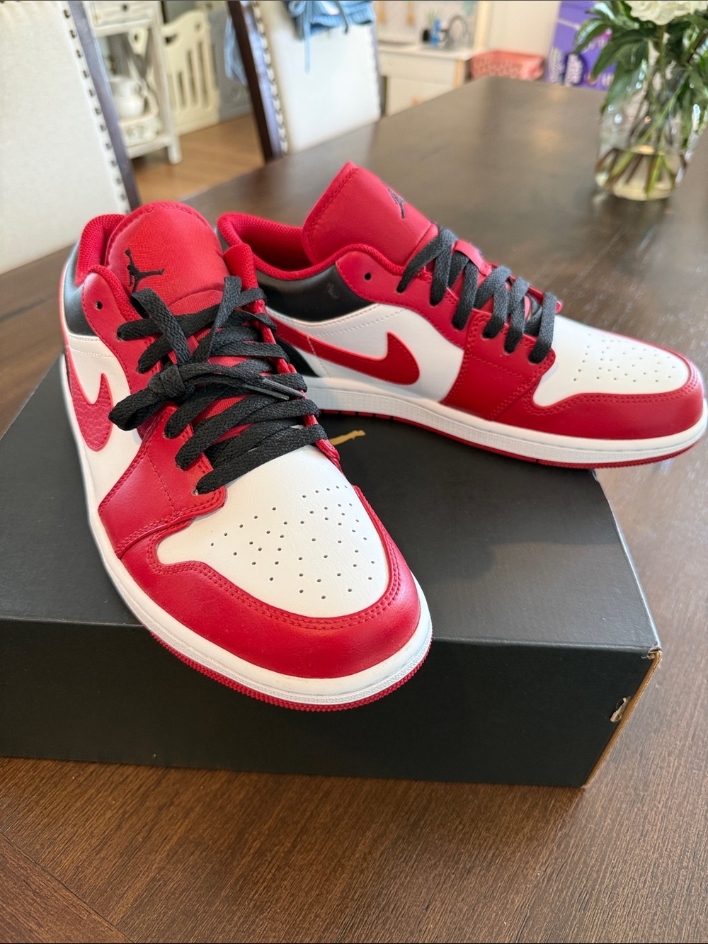 Nike Air Jordan 1 Low - Red, White, Black